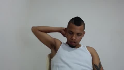 Snapshot of drako_monstercock chatting on January 2026 08:23:01 PM drako_monstercock online show from January 2026 08:23:01 PM