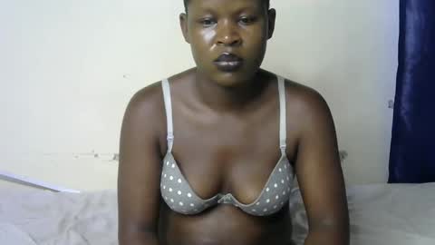 drama_queeen online show from February 2026 06:51:01 AM