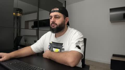 DravenPeak online show from September 2025 01:16:02 AM