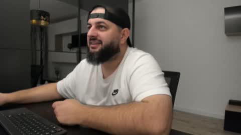 DravenPeak online show from October 2025 05:30:01 PM