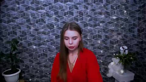 Mari online show from November 2025 06:35:01 AM