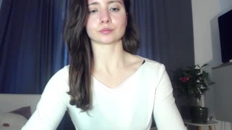 Nicole online show from March 2026 03:18:01 PM