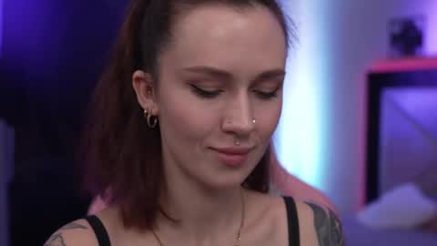 Sarah online show from February 2025 08:27:02 PM