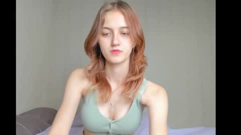 dreamy_pollyyy online show from October 2025 01:41:02 PM