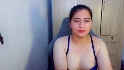 dreamycreamyst online show from June 2026 01:21:02 PM