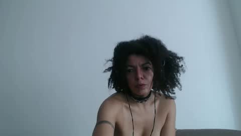 Snapshot of dreamylatina chatting on October 2025 03:57:02 PM DreamyLatina online show from October 2025 03:57:02 PM