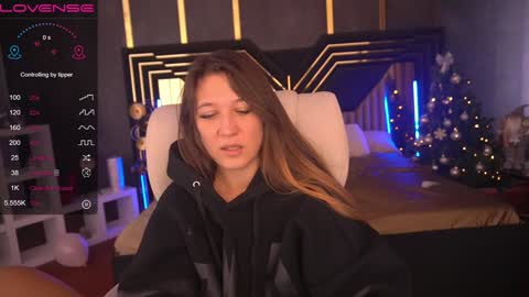 Snapshot of dreamylinaaa chatting on December 2024 10:32:01 AM Lina online show from December 2024 10:32:01 AM