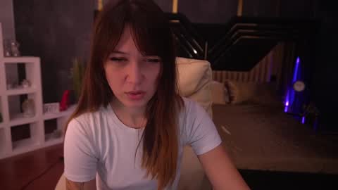 Snapshot of dreamylinaaa chatting on January 2025 07:17:02 AM Lina online show from January 2025 07:17:02 AM