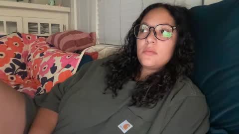 RIRI OR DREAMY online show from October 2025 04:30:01 AM