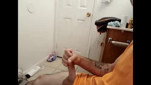 Snapshot of drewthejew616 chatting on October 2025 04:37:02 PM drewthejew616 online show from October 2025 04:37:02 PM