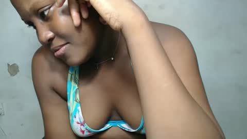 Snapshot of drippussy30 chatting on September 2025 04:23:01 AM drippussy30 online show from September 2025 04:23:01 AM