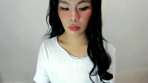 Snapshot of dripqueenxoxo chatting on September 2025 03:01:02 PM miss. Erika online show from September 2025 03:01:02 PM