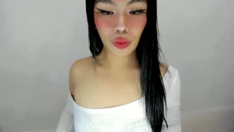 Snapshot of dripqueenxoxo chatting on September 2025 07:09:02 AM miss. Erika online show from September 2025 07:09:02 AM