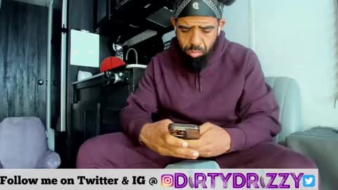 Snapshot of drizzys_room chatting on May 2026 01:57:01 AM DirtyDrizzy online show from May 2026 01:57:01 AM