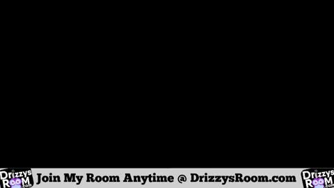 Snapshot of drizzys_room chatting on May 2026 10:12:02 AM DirtyDrizzy online show from May 2026 10:12:02 AM