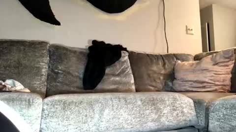 2xTheTrouble online show from November 2025 11:43:02 AM