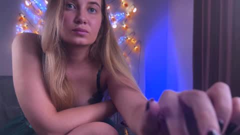 Mistress Lola Slavic witch online show from December 2024 05:26:01 PM