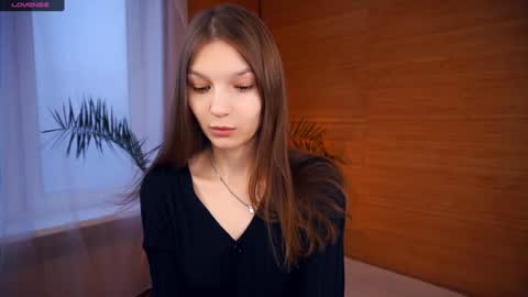 Polly day and Amelia night online show from January 2025 06:07:01 AM