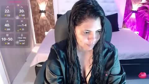 Snapshot of dulce__love69 chatting on December 2024 04:10:02 AM Dulce love69 online show from December 2024 04:10:02 AM