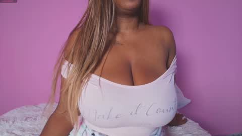   online show from November 2025 08:09:01 PM