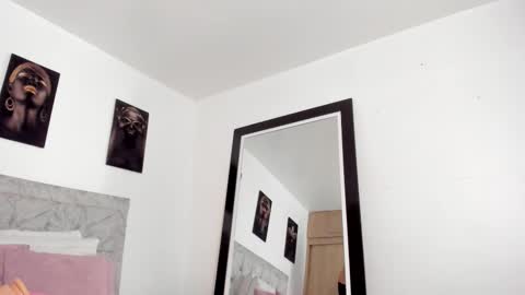 dulceedens_1 online show from September 2025 03:17:02 AM