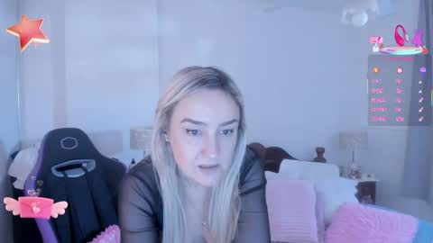 Snapshot of dulcejulia chatting on September 2025 07:08:02 PM Sweetnina online show from September 2025 07:08:02 PM