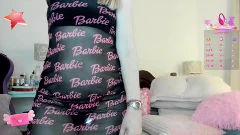 Snapshot of dulcejulia chatting on October 2025 10:10:01 PM Sweetnina online show from October 2025 10:10:01 PM