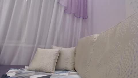 dulcieheath online show from March 2025 07:37:01 PM