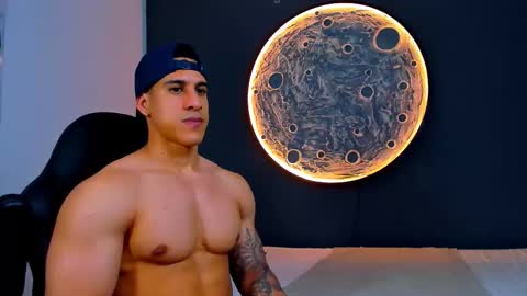 duran_dhikol1 online show from October 2025 01:55:02 AM