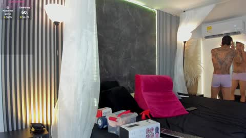 Duriel online show from February 2025 12:05:02 PM