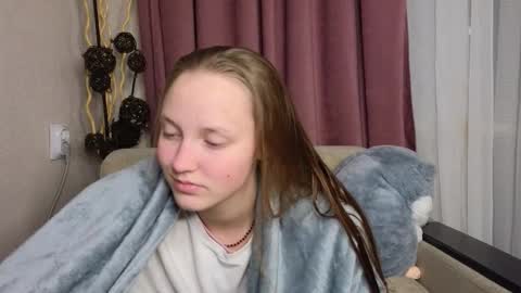 Jenny online show from December 2025 07:08:02 PM