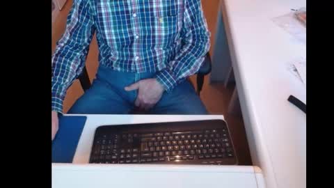 dutchpornking2 online show from February 2025 04:32:01 PM