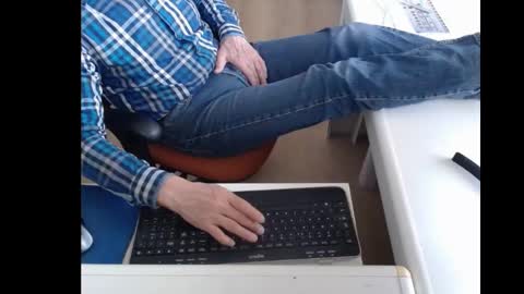 dutchpornking2 online show from March 2025 08:45:01 AM