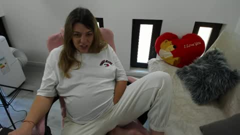 dayana online show from June 2026 05:23:01 AM