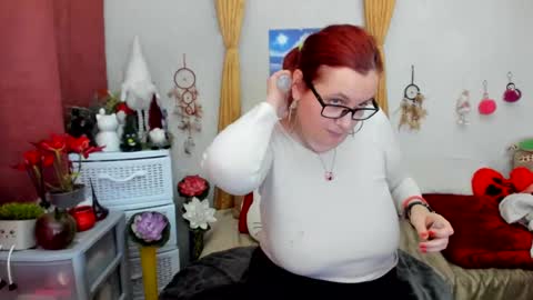 Dyanne online show from January 2025 09:40:01 PM