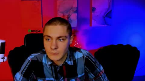 dylan_bold online show from November 2025 11:02:02 AM