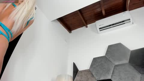 Snapshot of dylan_turner_ chatting on September 2025 09:19:01 PM dylan_turner_ online show from September 2025 09:19:01 PM