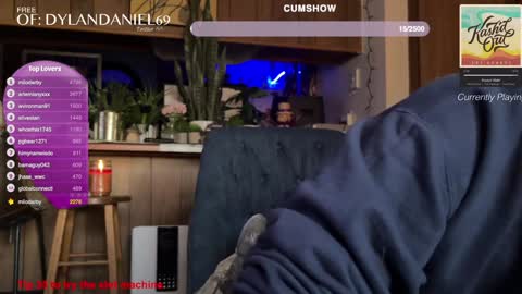 Snapshot of dylandaniel69 chatting on December 2024 01:32:01 PM Dylan Daniel 7.8 online show from December 2024 01:32:01 PM