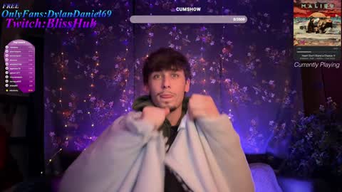 Snapshot of dylandaniel69 chatting on December 2024 07:47:02 AM Dylan Daniel 7.8 online show from December 2024 07:47:02 AM