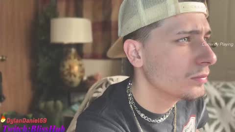 Snapshot of dylandaniel69 chatting on January 2025 05:45:02 PM Dylan Daniel 7.8 online show from January 2025 05:45:02 PM