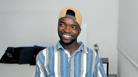 Dylan Taylor online show from February 2025 04:14:02 AM