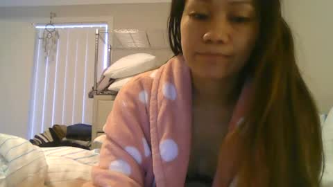 dylene1986 online show from June 2026 02:14:02 AM