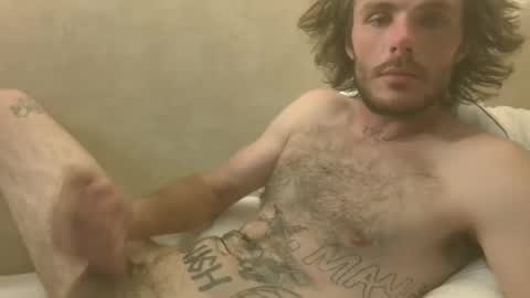 Snapshot of dylp400 chatting on December 2024 10:05:02 AM dylp400 online show from December 2024 10:05:02 AM