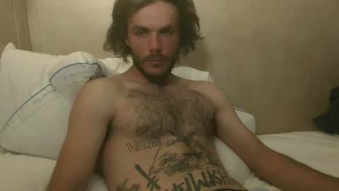 Snapshot of dylp400 chatting on December 2024 11:01:01 AM dylp400 online show from December 2024 11:01:01 AM