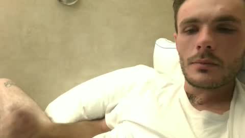 Snapshot of dylp400 chatting on January 2025 09:16:02 AM dylp400 online show from January 2025 09:16:02 AM