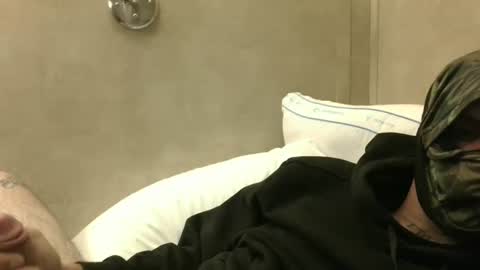 Snapshot of dylp400 chatting on January 2025 09:23:02 AM dylp400 online show from January 2025 09:23:02 AM