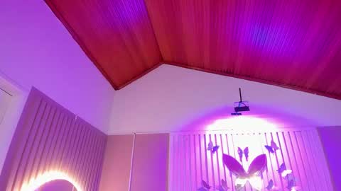 Juana online show from November 2025 11:32:01 AM