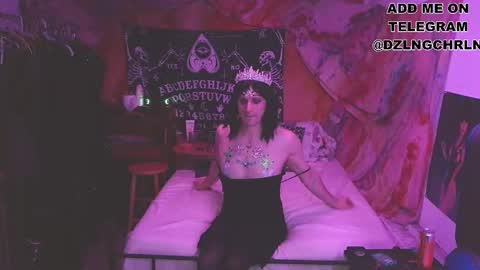 dzlngcharleen online show from September 2025 08:36:02 AM