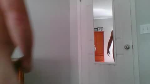 Snapshot of e3smith chatting on September 2025 02:40:02 PM e3smith online show from September 2025 02:40:02 PM