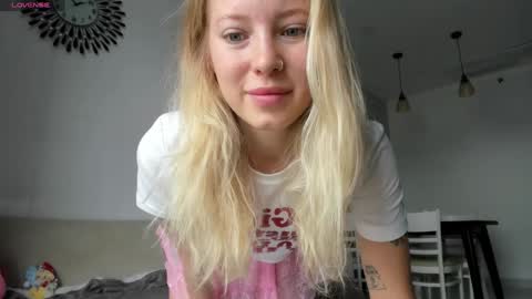 fansly - yourbestbaby online show from December 2024 03:07:02 AM